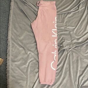 Calvin Klein baby pink joggers (M)